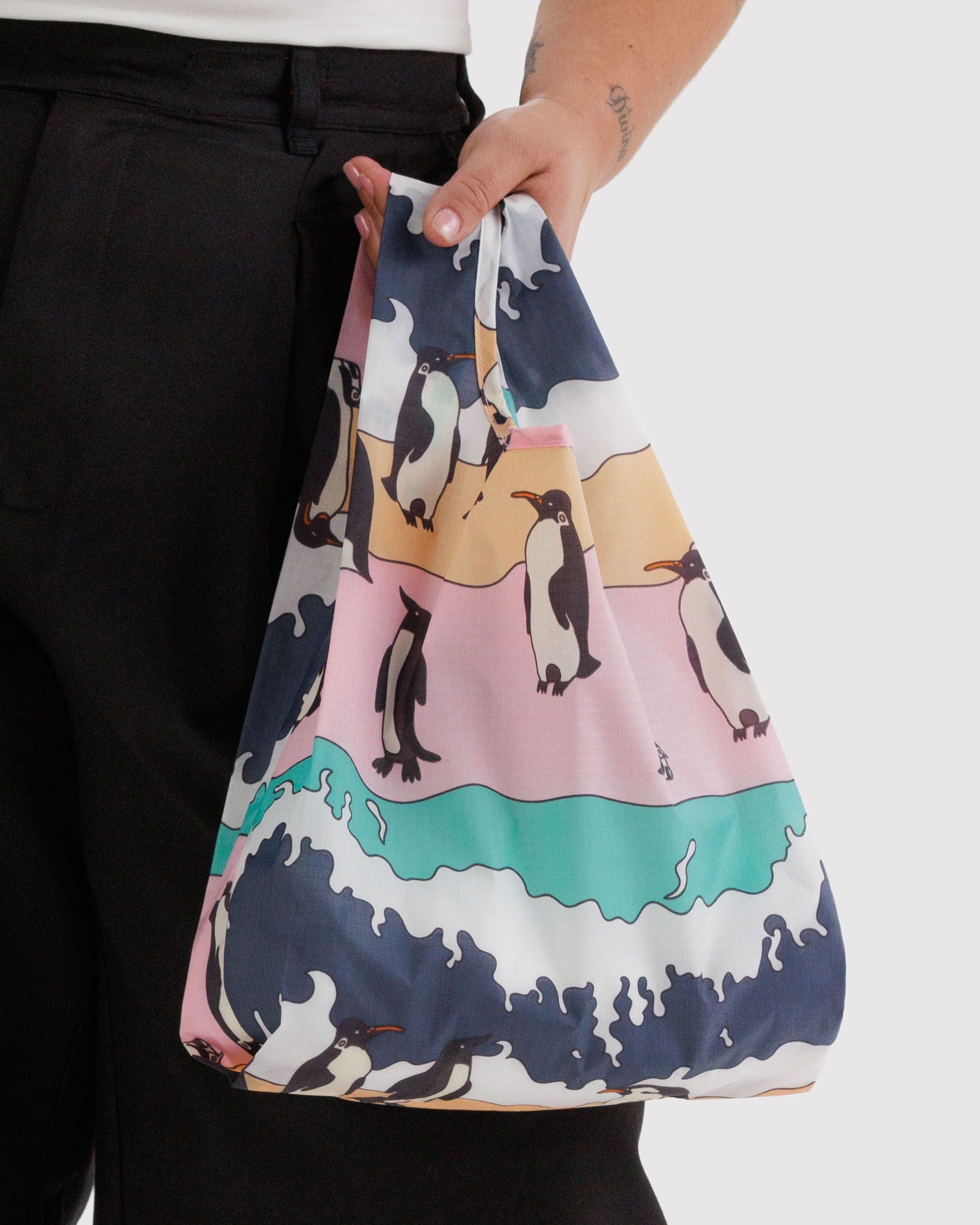 Baby Baggu in Penguin for Colorful Daily Shopping