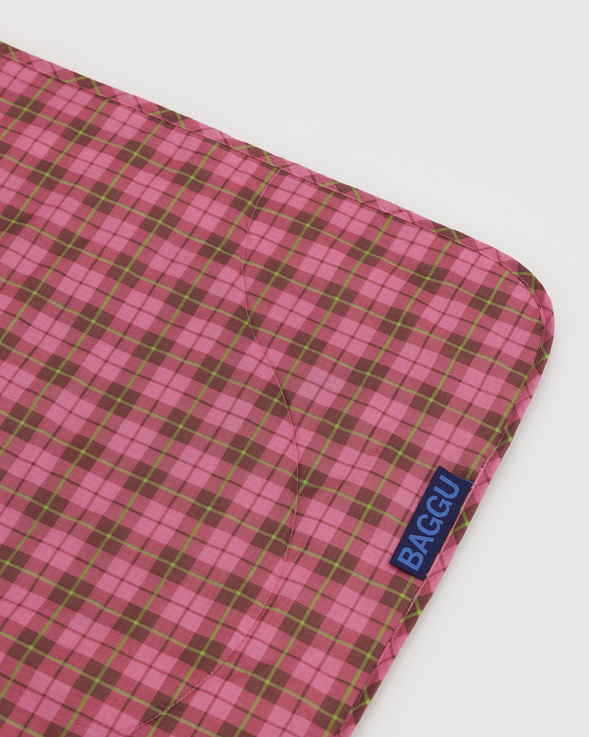 Puffy Picnic Blanket in Azalea Pink Tartan for Easy Picnic Essential