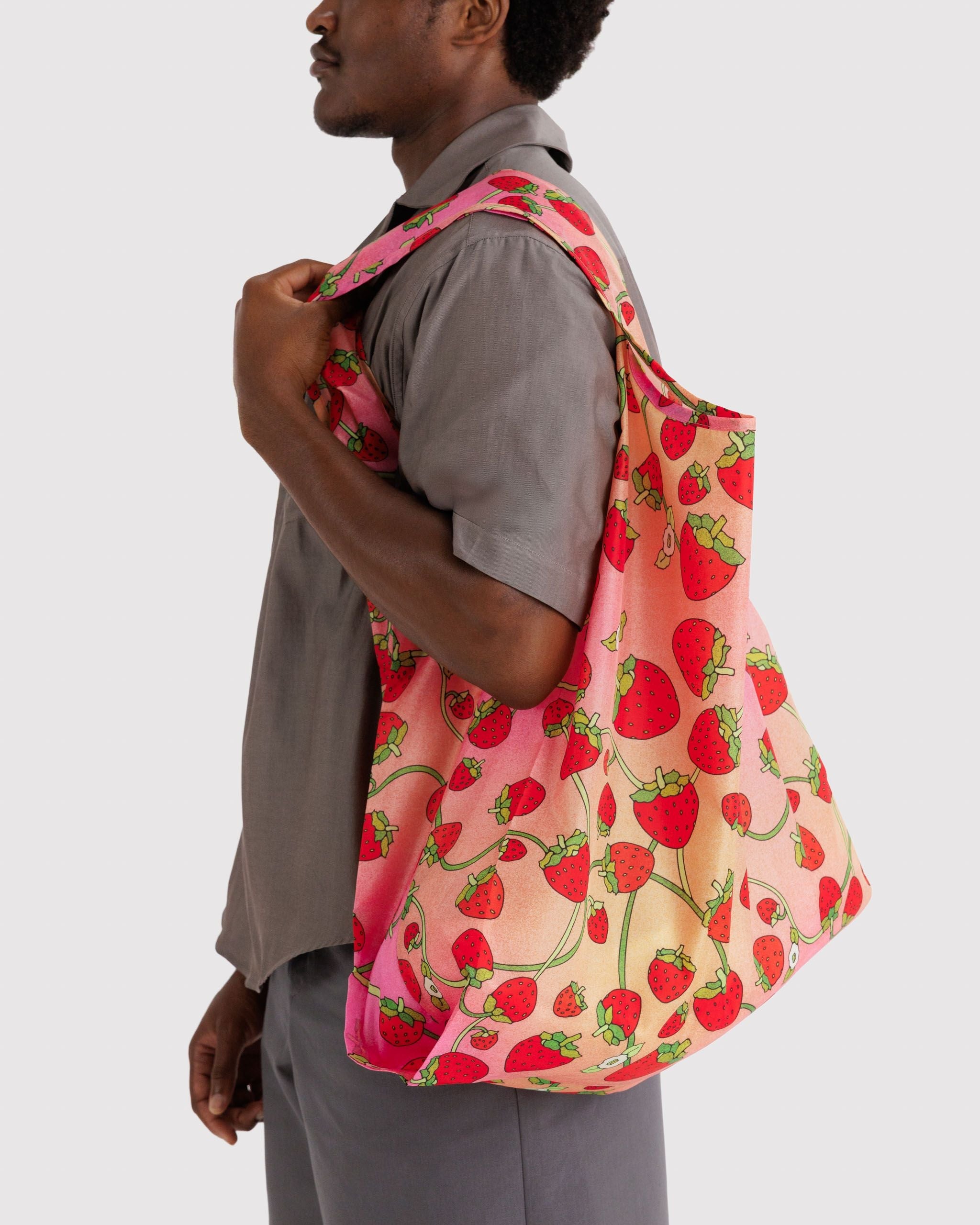 Big Baggu in Strawberry Blossom for Colorful Daily Shopping