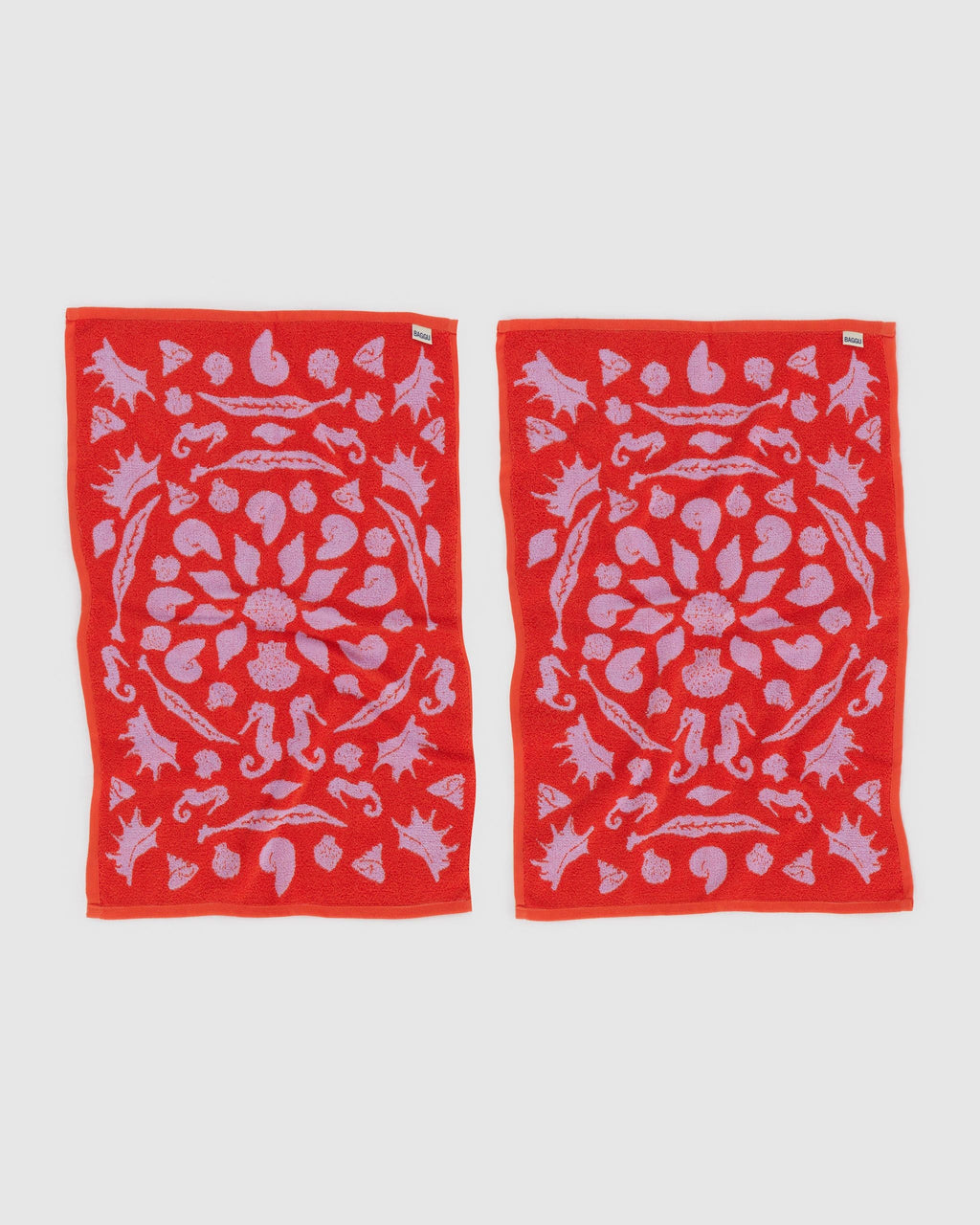 Hand Towel Set of 2 in Sea Shells for Colorful Home Essential