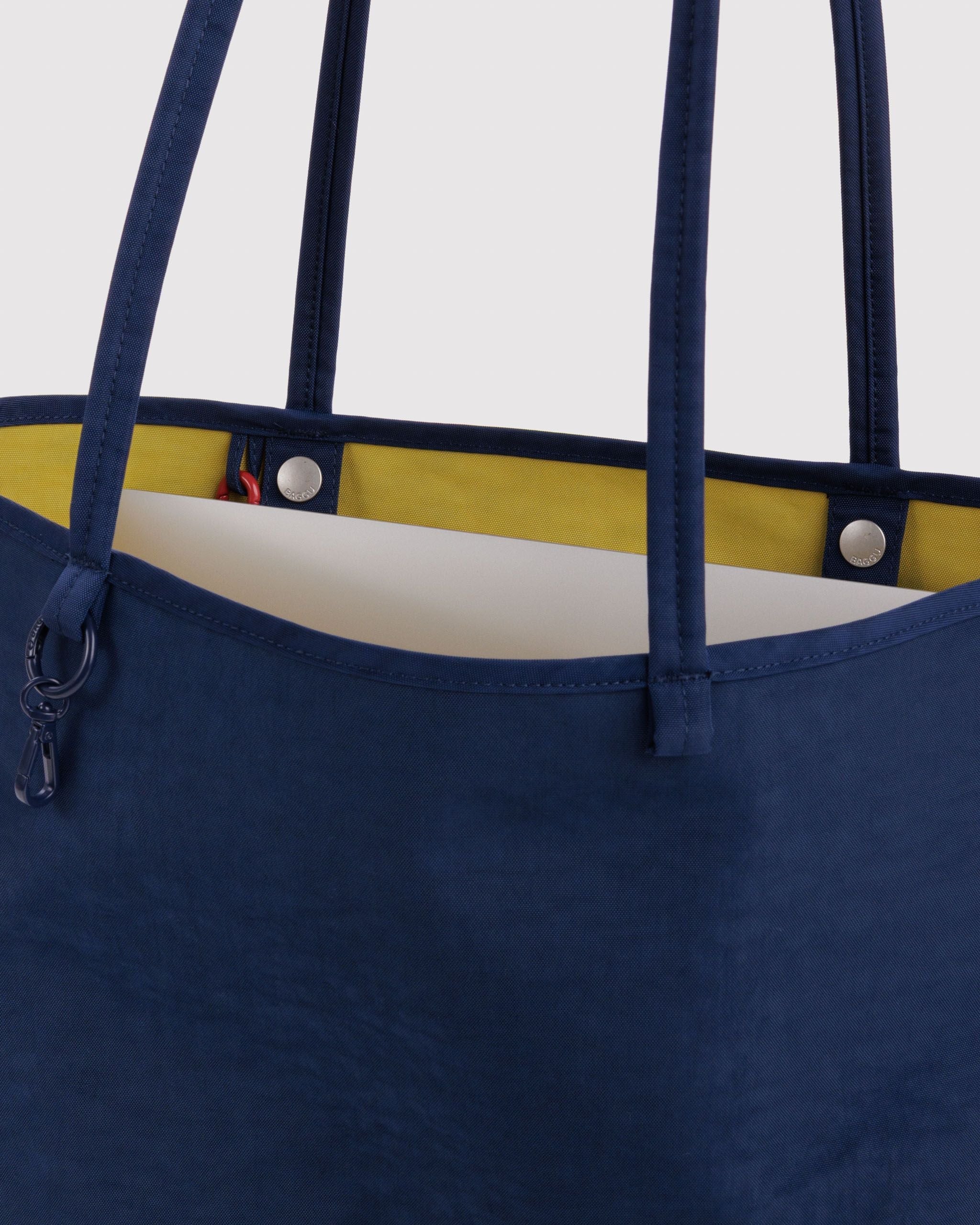 Medium Nylon Reversible Tote in Navy Mix for Spacious Casual Carry