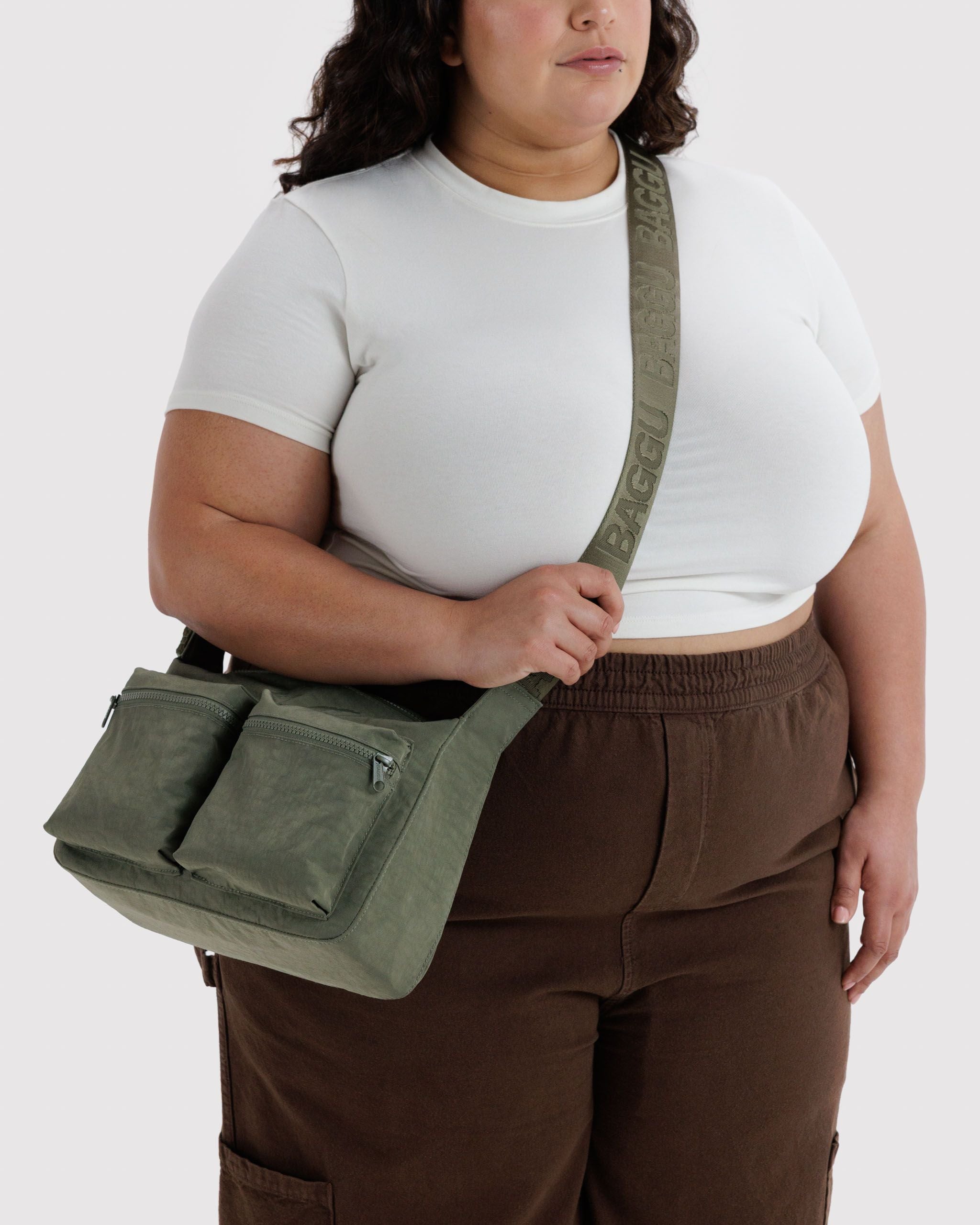 Medium Cargo Crossbody in Caper for Comfortable Crossbody Style