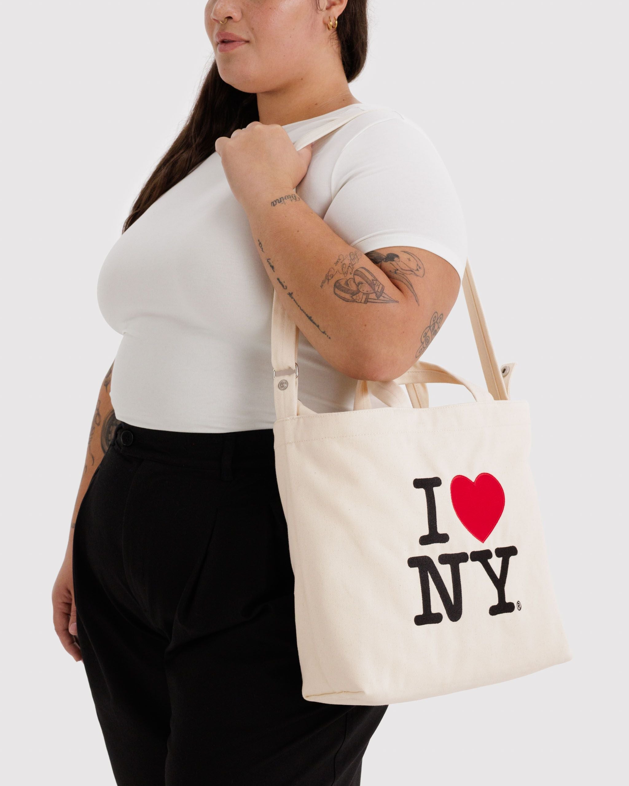 Horizontal Zip Duck Bag in I Love NY for Spacious Casual Carry