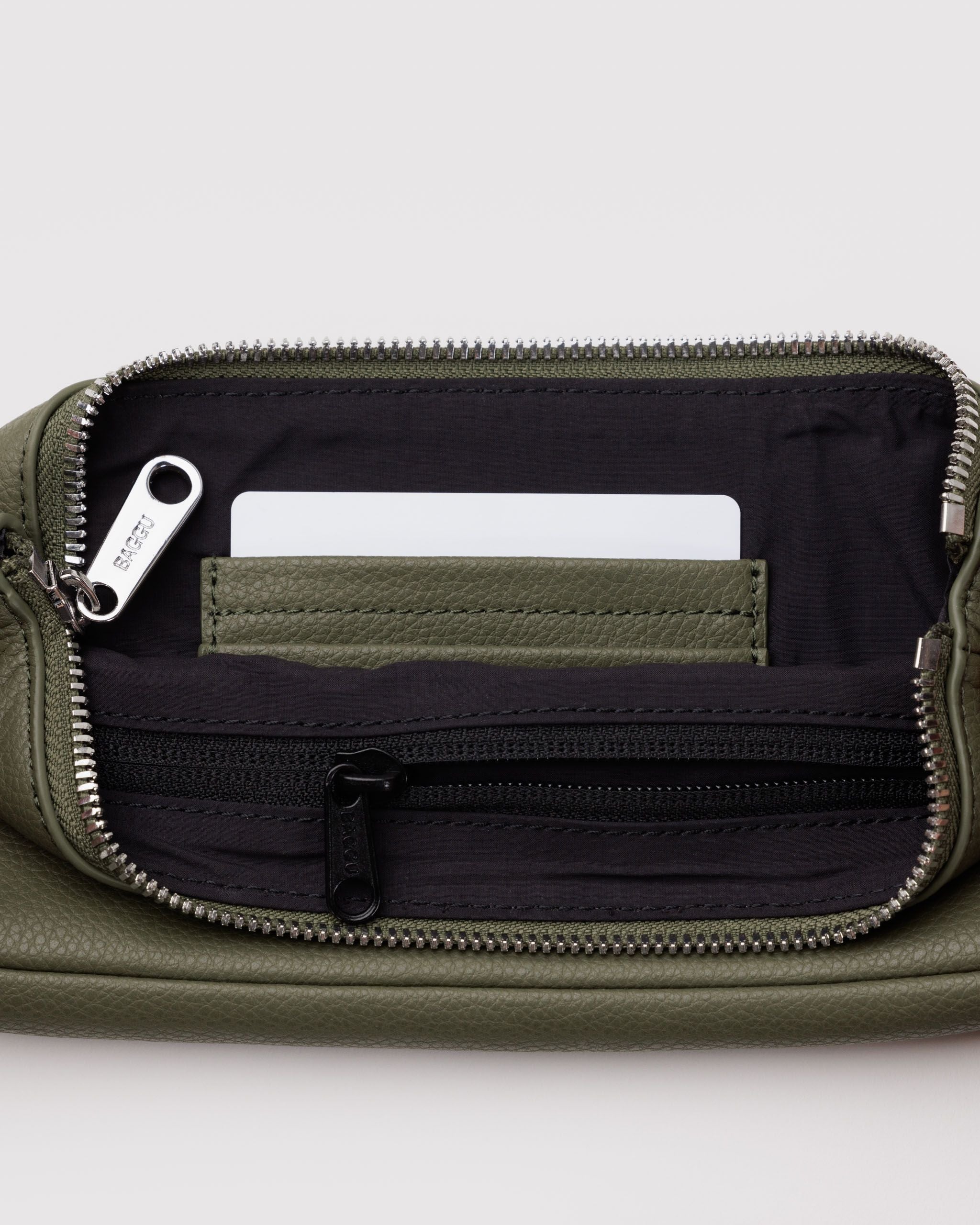 Recycled Leather Pochette in Loden for Comfortable Crossbody Style