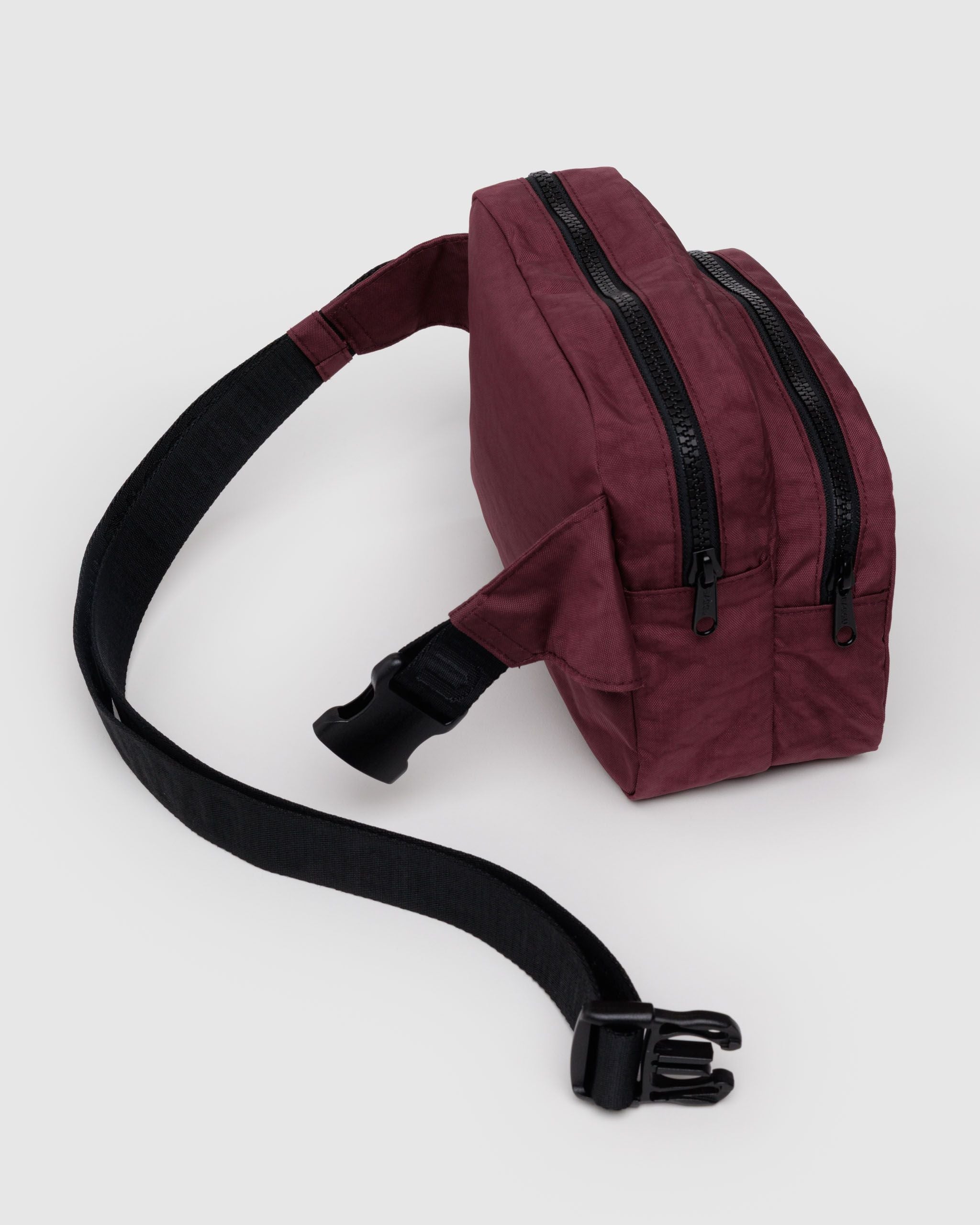 Fanny Pack in Mahogany for Lightweight Everyday Access