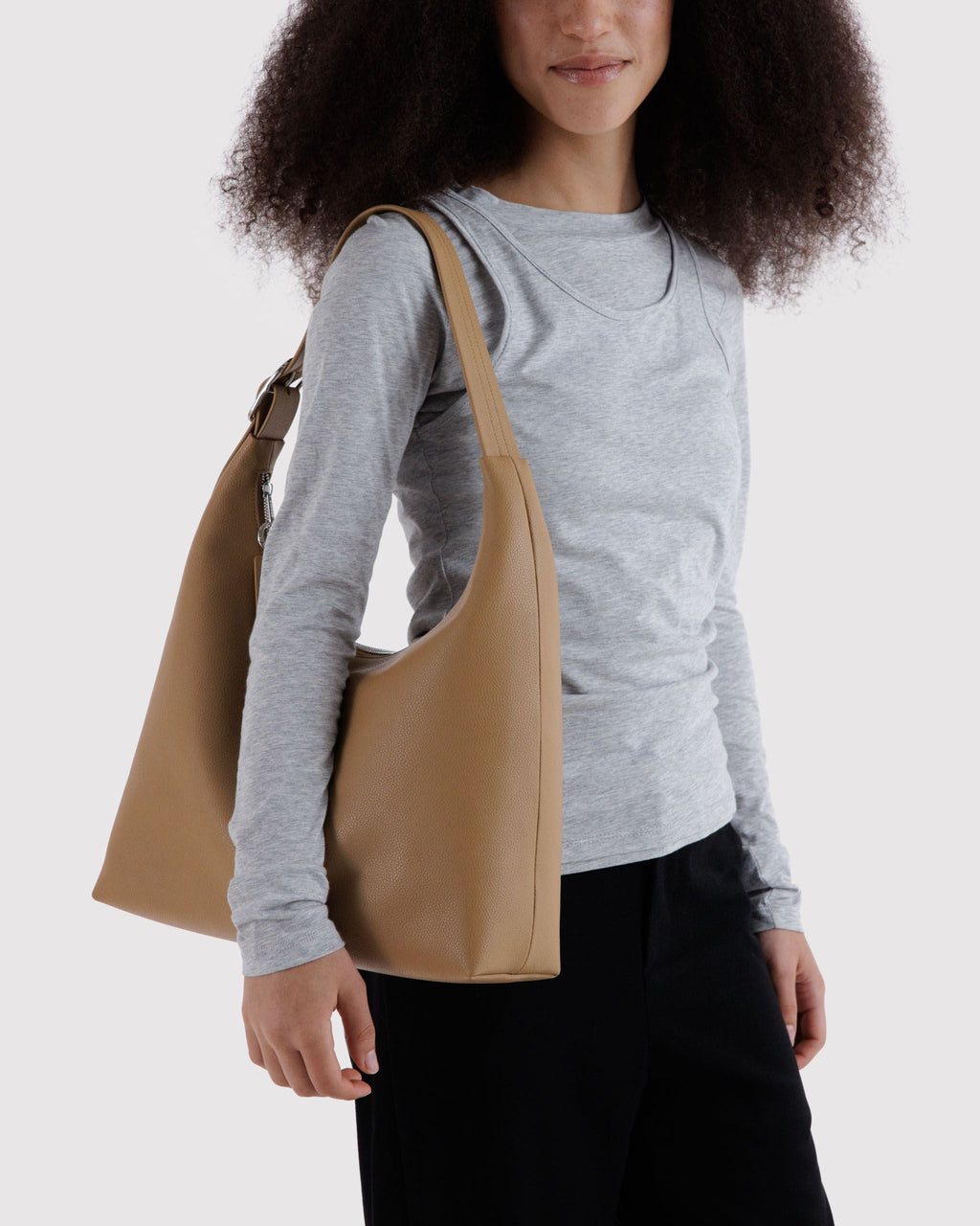 Recycled Leather Shoulder Bag in Dune for Comfortable Crossbody Style