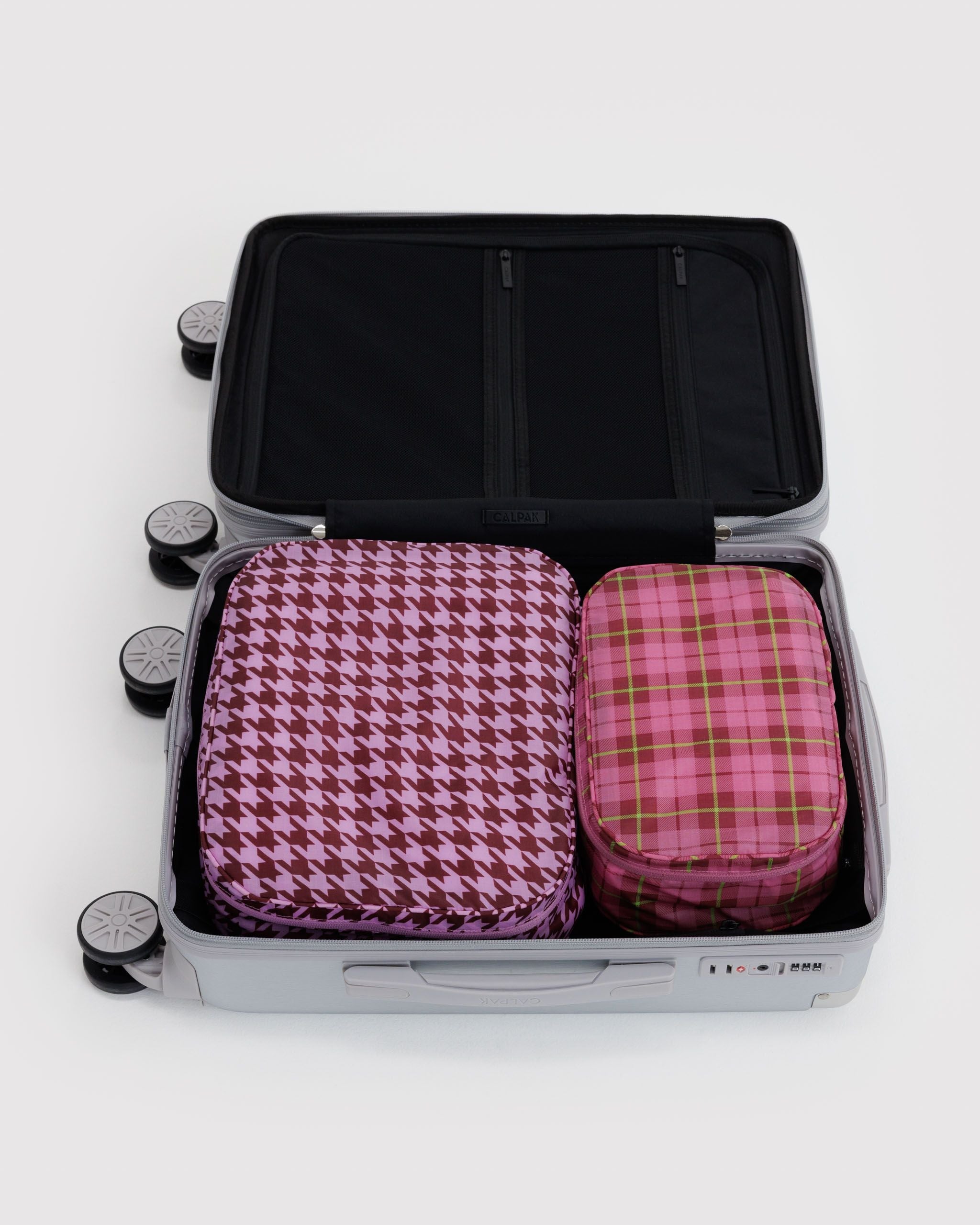 Packing Cube Set in Check Mix for Practical Everyday Organizer