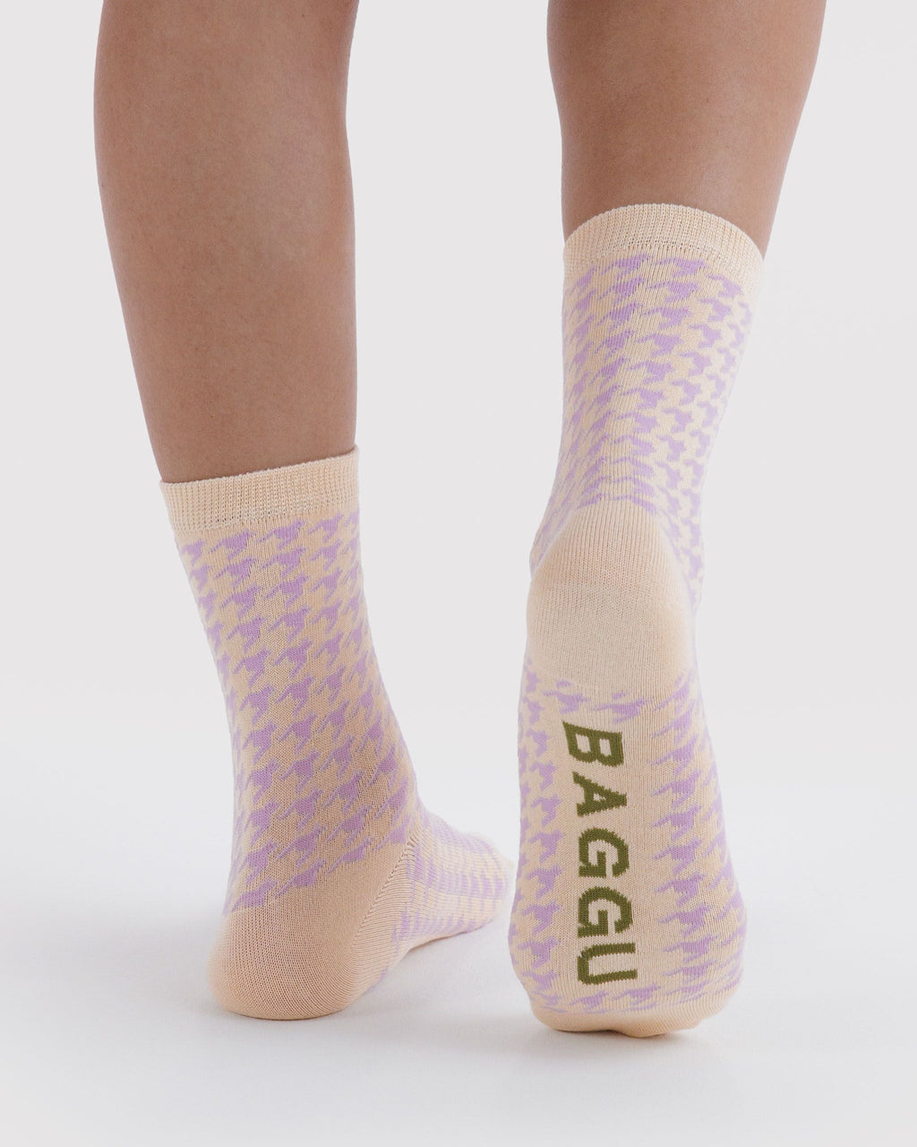 Crew Sock in Pink Houndstooth for Colorful Everyday Comfort