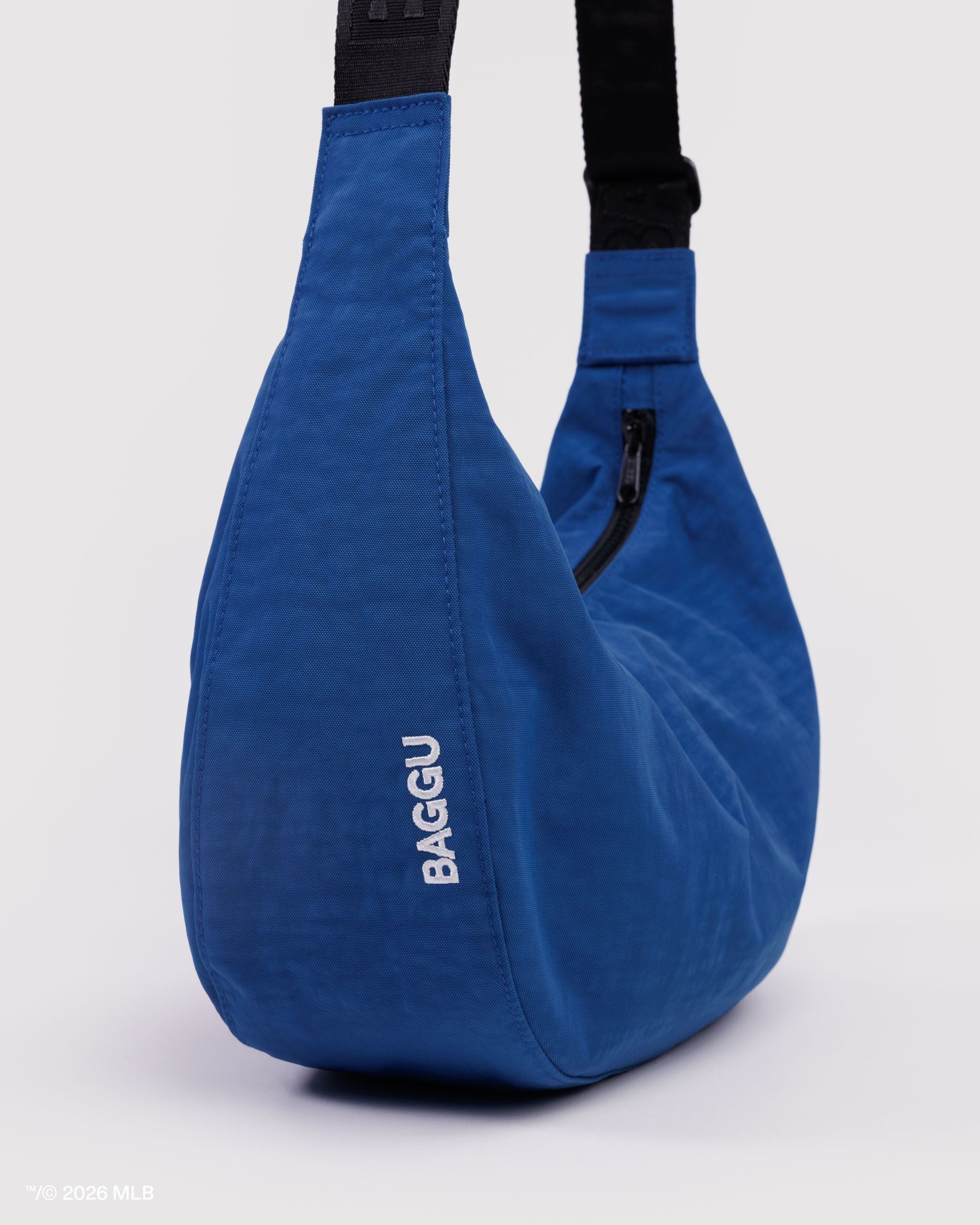Medium Nylon Crescent Bag in Chicago CubsTM - Practical Use