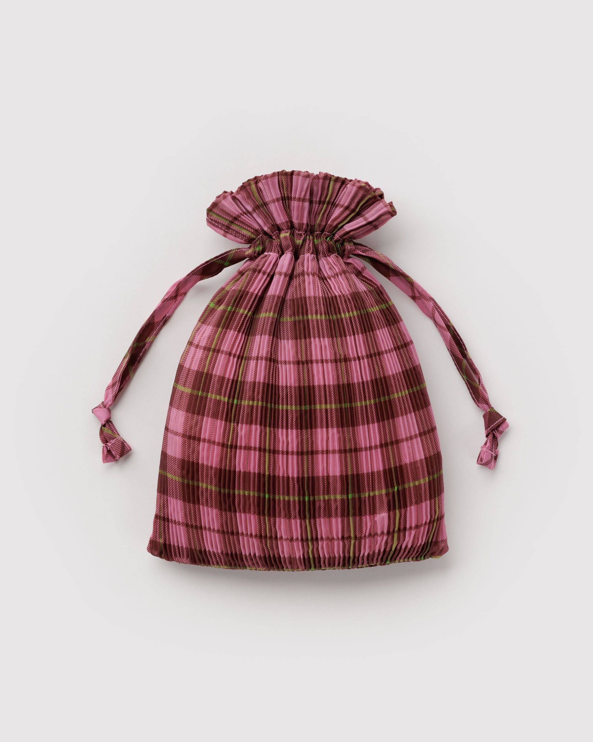 Pleated Baggu in Azalea Pink Tartan for Colorful Daily Shopping