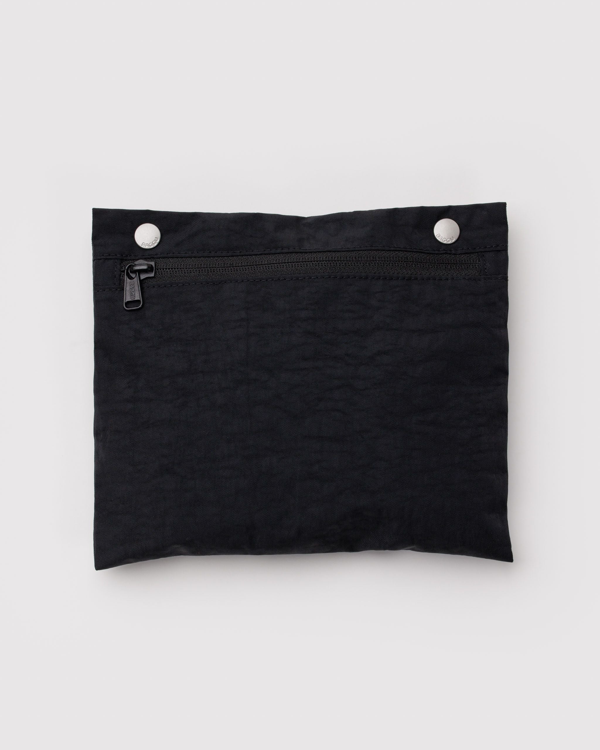 Everyday Cloud Bag in Black for Spacious Casual Carry
