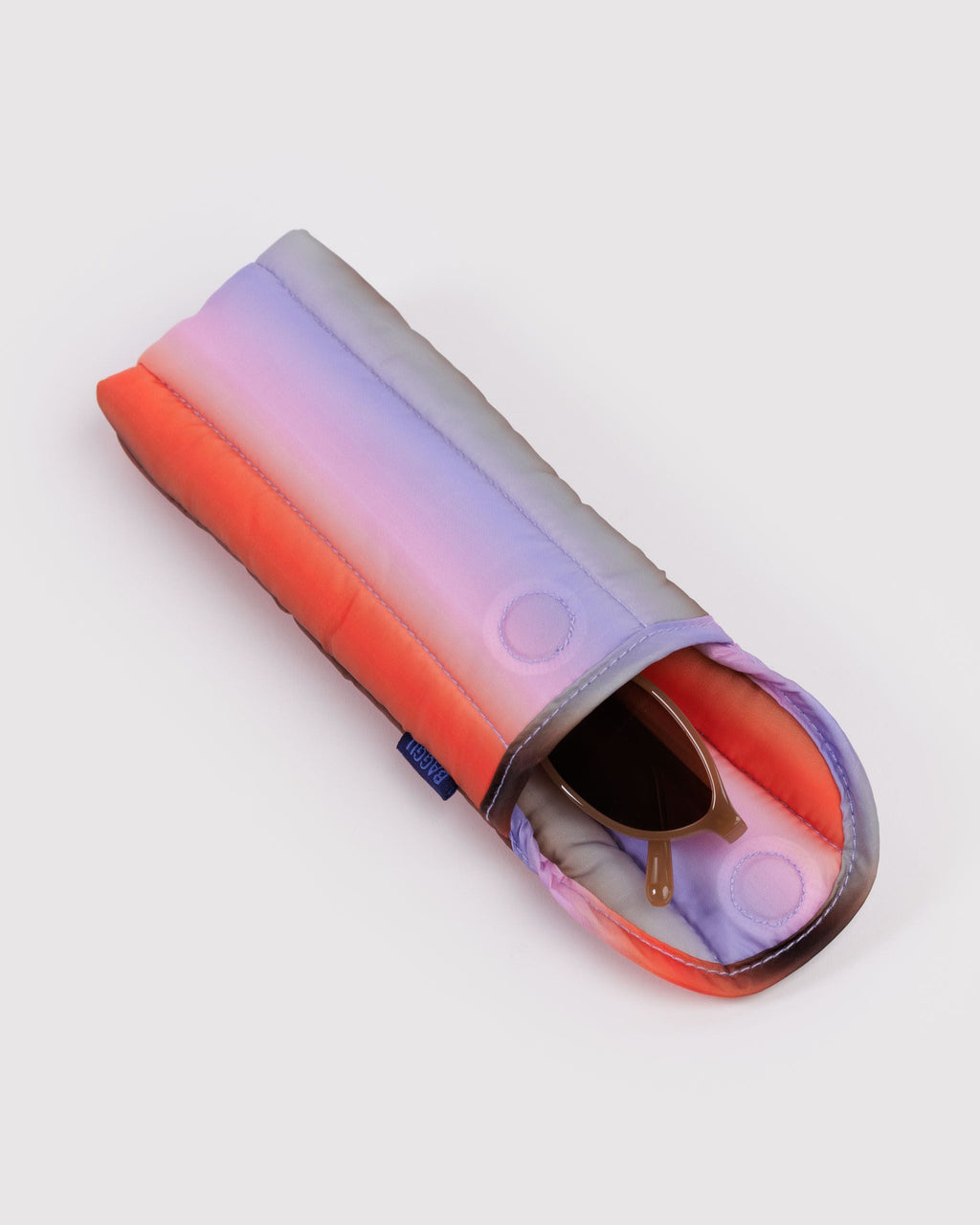 Puffy Glasses Sleeve in Gradient Stripe Poppy and Lila - Practical Use