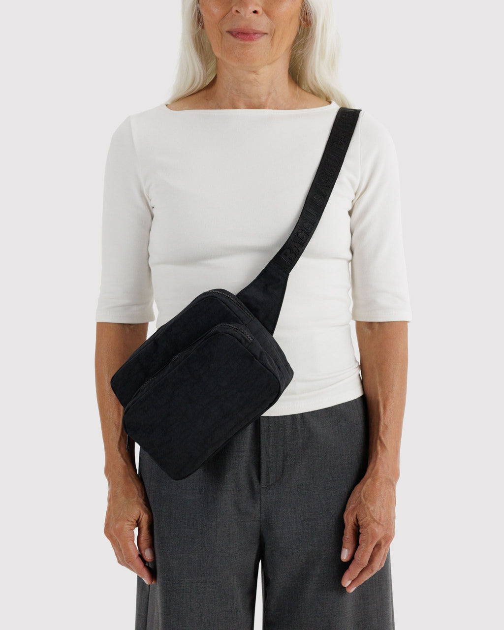 Fanny Pack in Black for Lightweight Everyday Access
