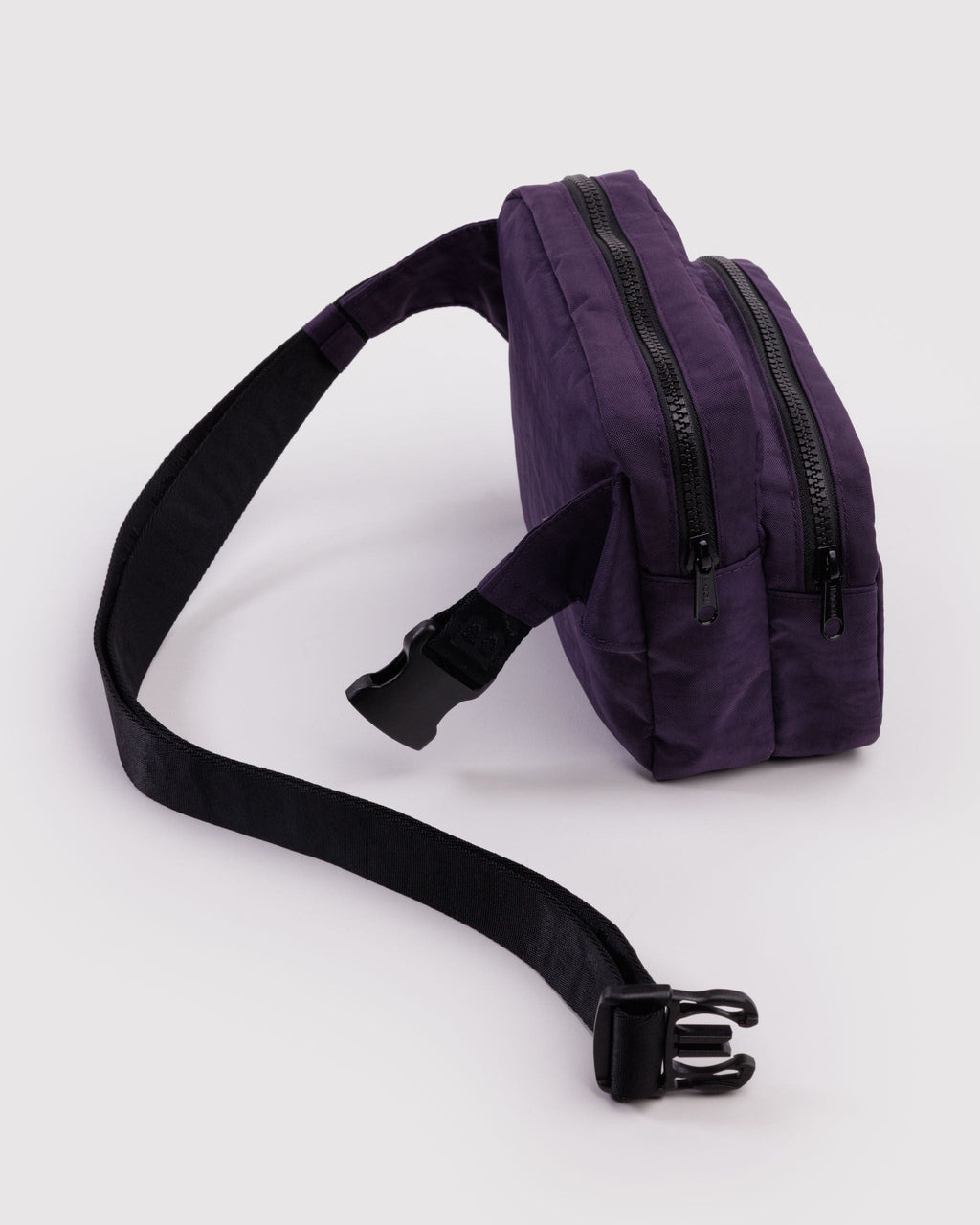 Fanny Pack in Fig for Lightweight Everyday Access
