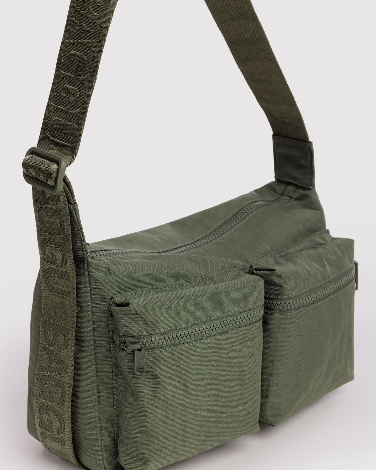 Medium Cargo Crossbody in Caper for Comfortable Crossbody Style