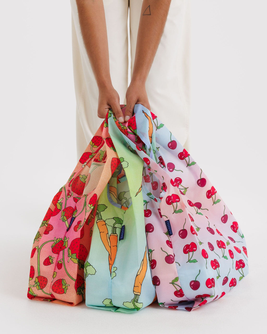 Standard Baggu Set of 3 in Carrots and Berries - Practical Use