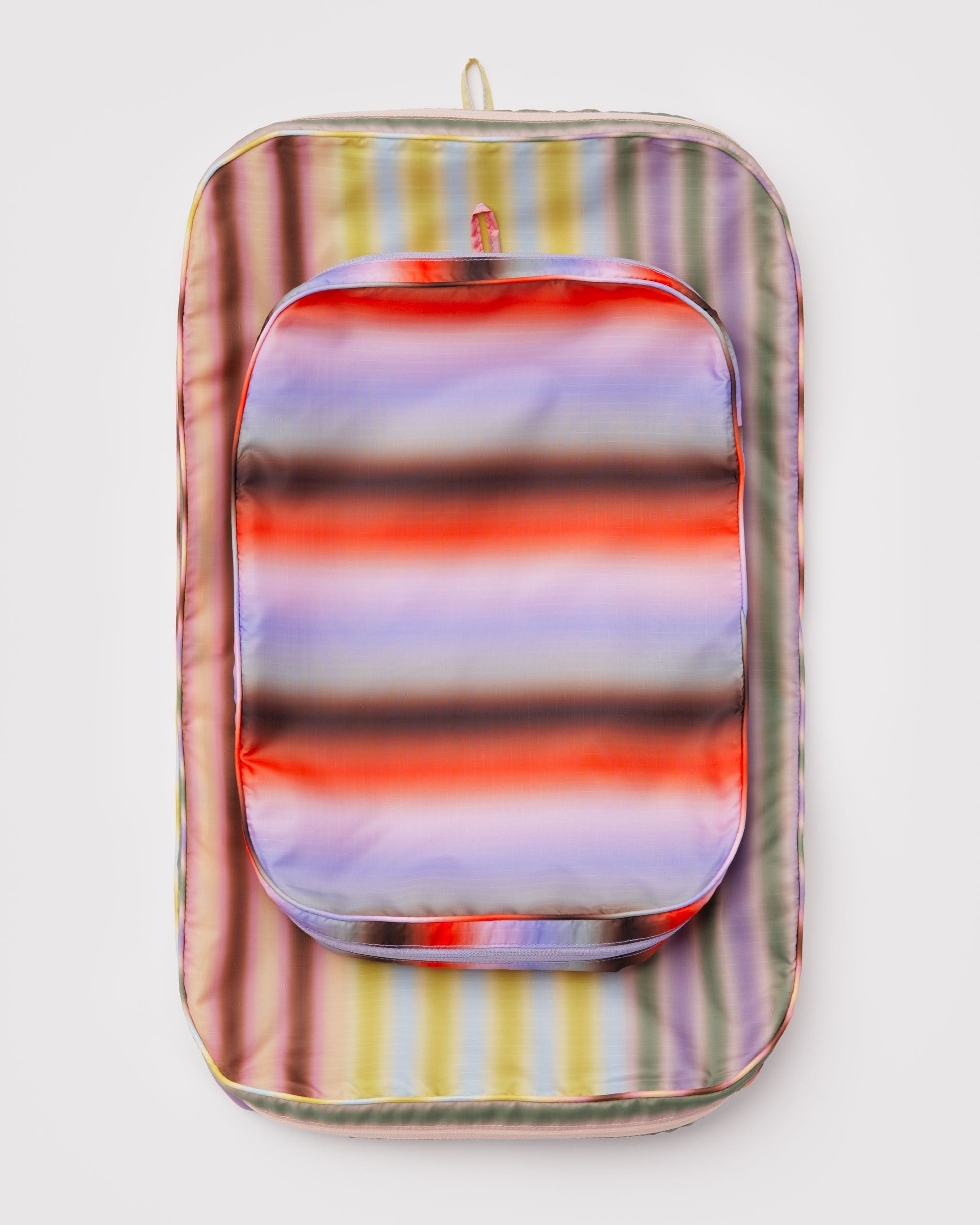 Large Packing Cube Set in Gradient Stripes - Practical Use