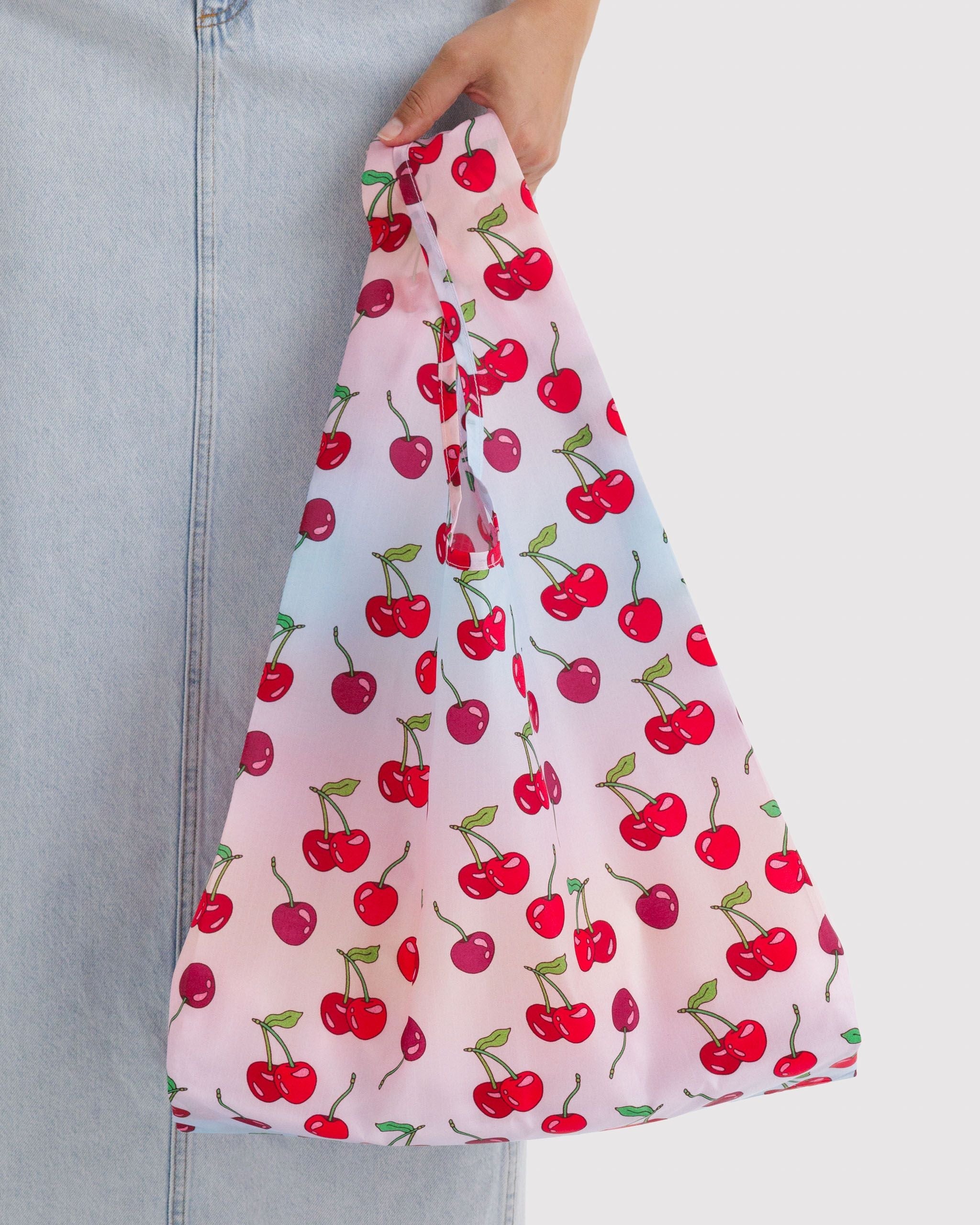 Standard Baggu in Cherries for Colorful Daily Shopping