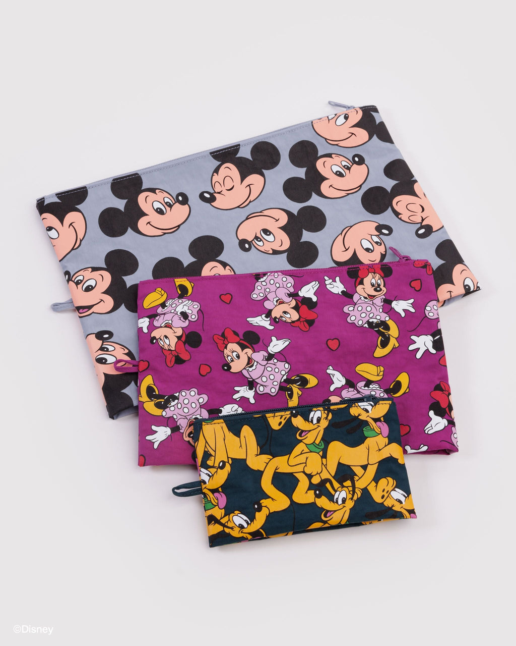 Go Pouch Set in Mickey Minnie and Pluto - Practical Use
