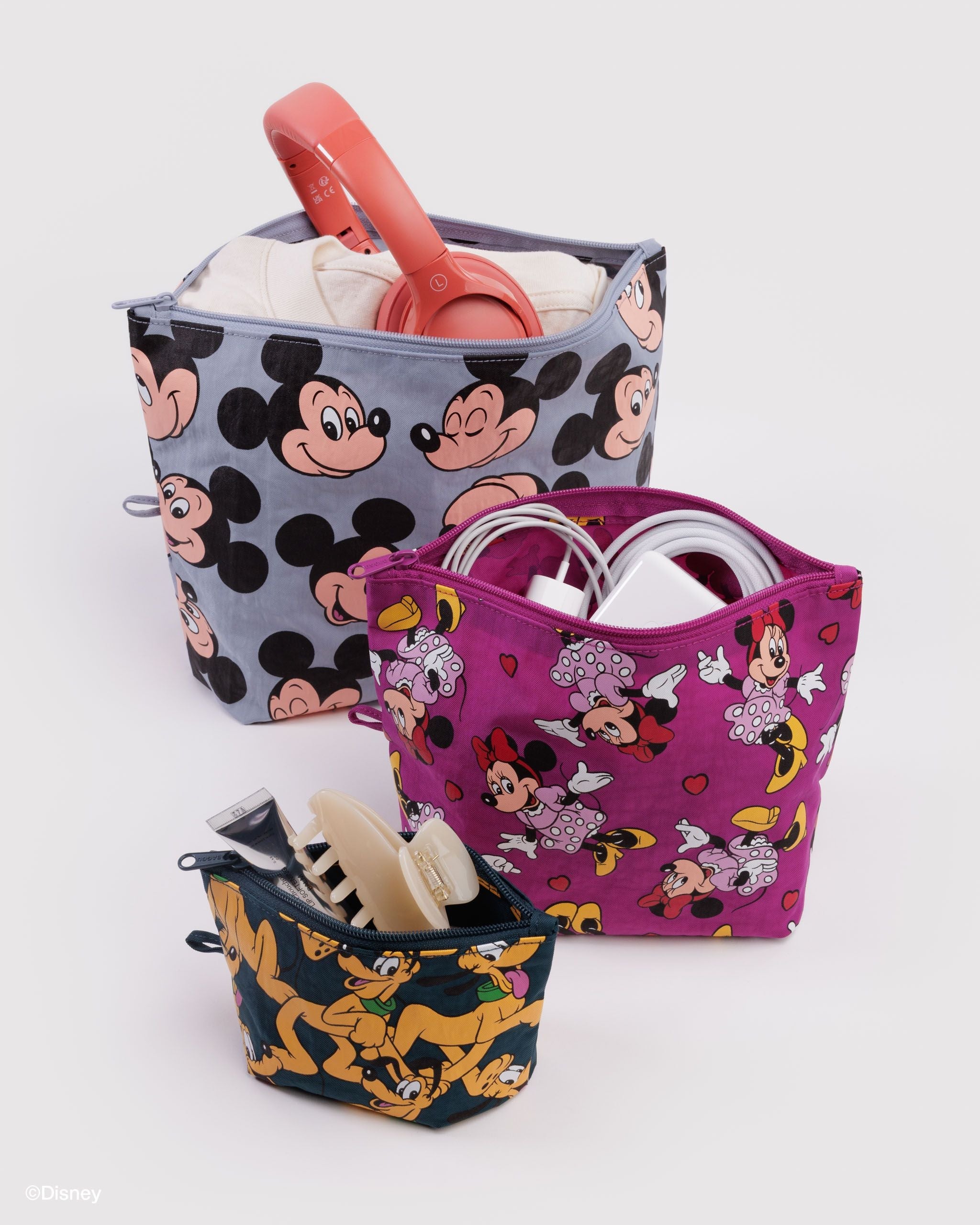 Go Pouch Set in Mickey Minnie and Pluto - Practical Use
