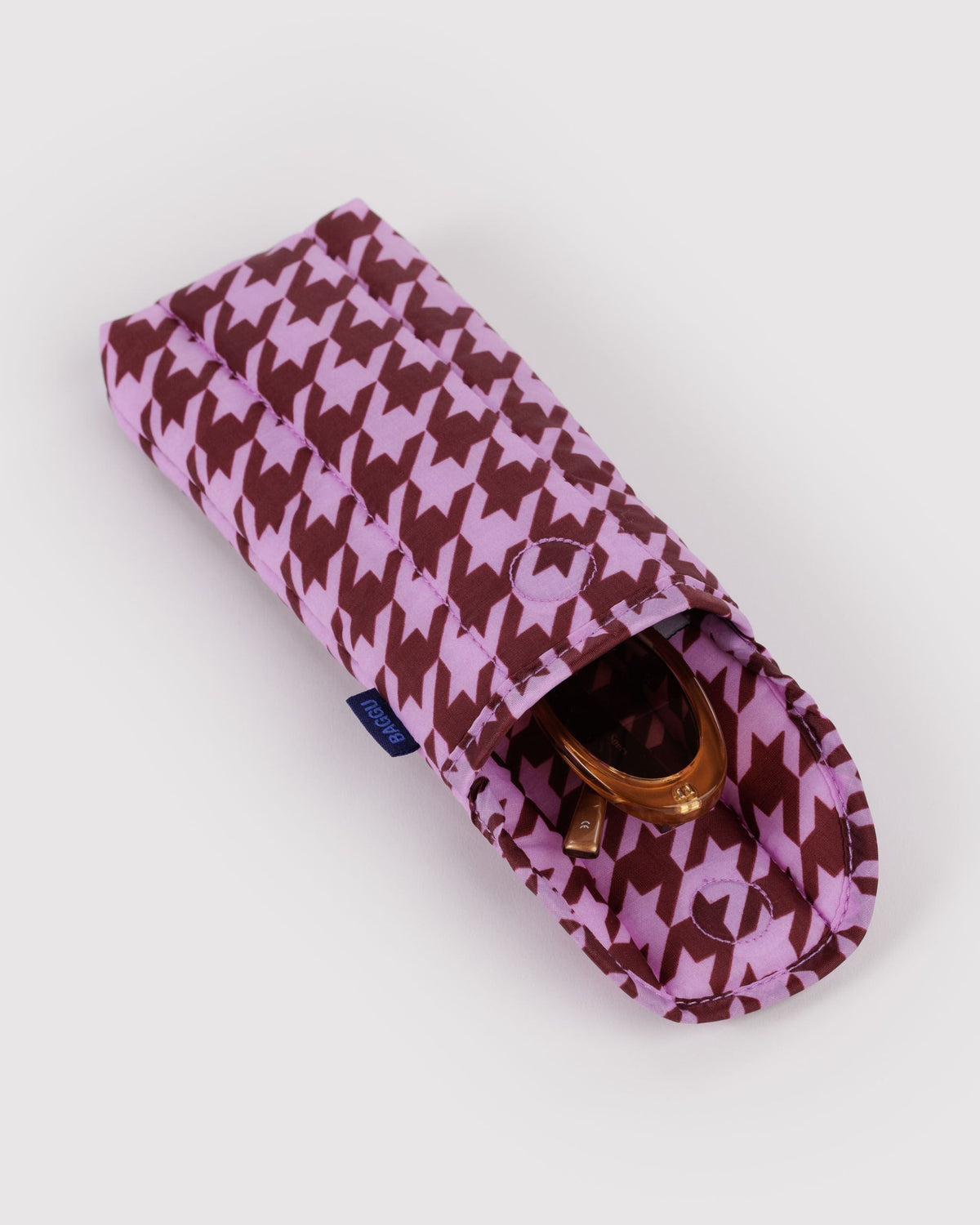 Puffy Glasses Sleeve in Pink Houndstooth - Practical Use