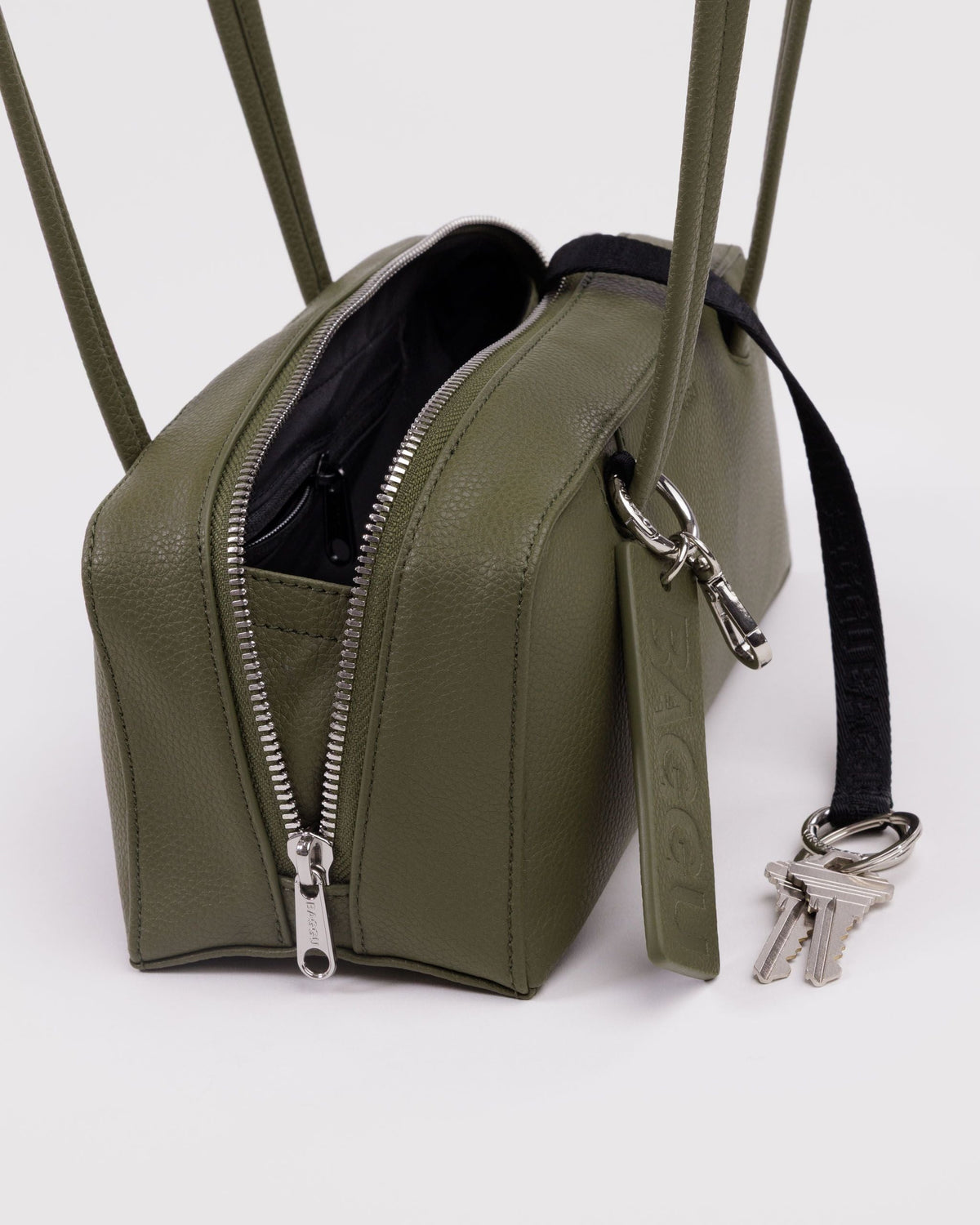 Small Recycled Leather Bowler Bag in Loden - Practical Use