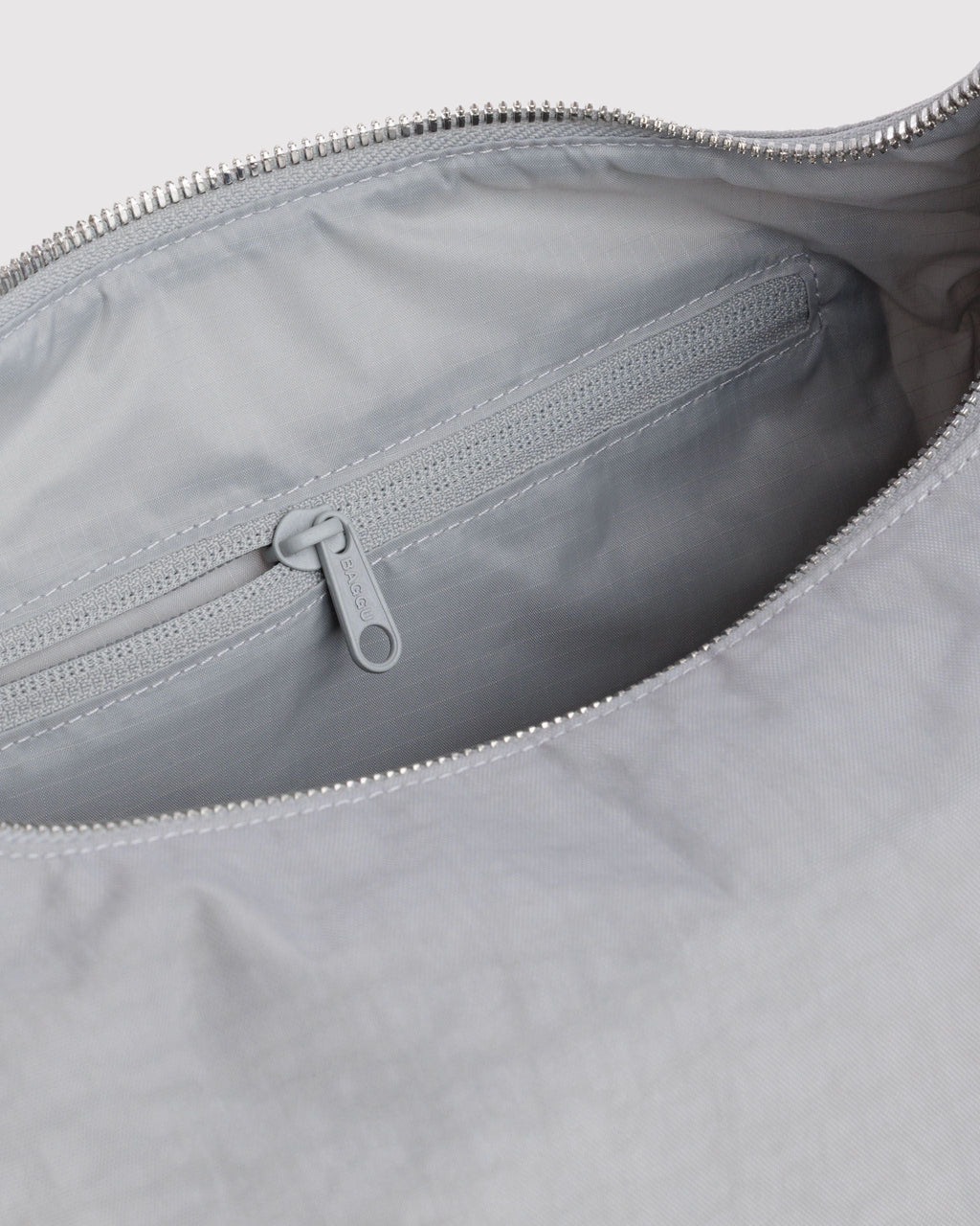 Nylon Meringue Bag in Fog for Comfortable Crossbody Style