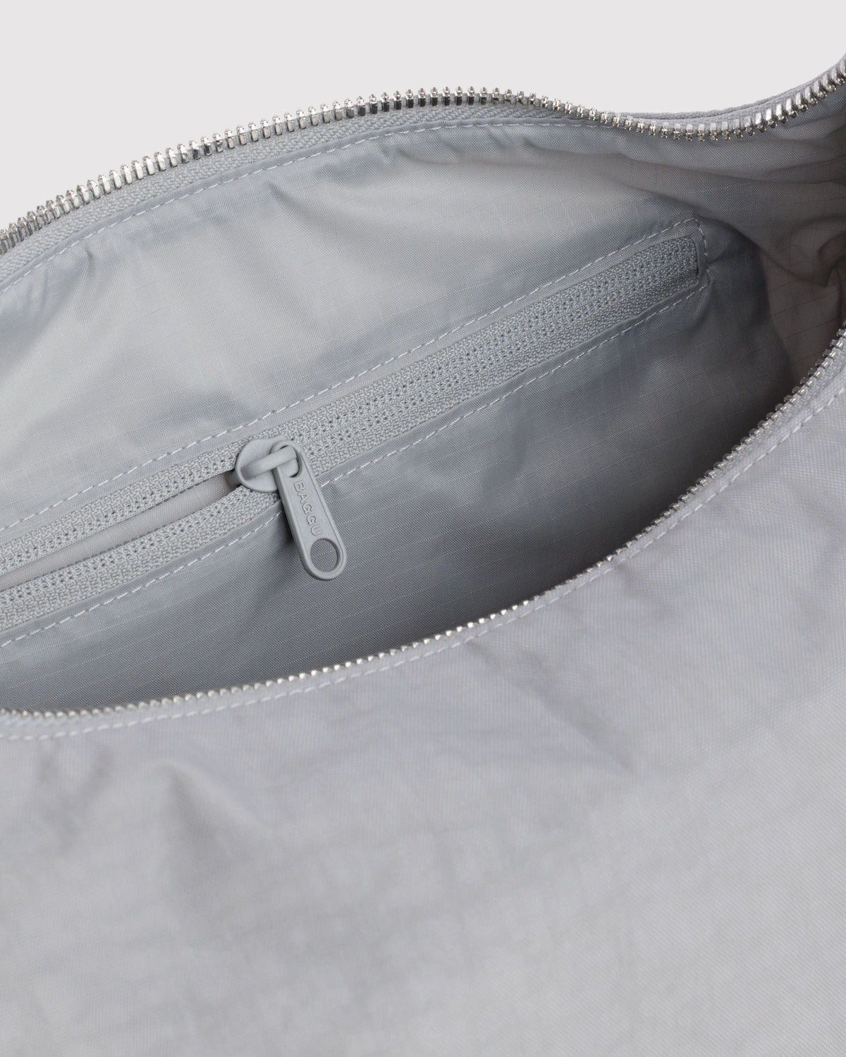 Nylon Meringue Bag in Fog for Comfortable Crossbody Style
