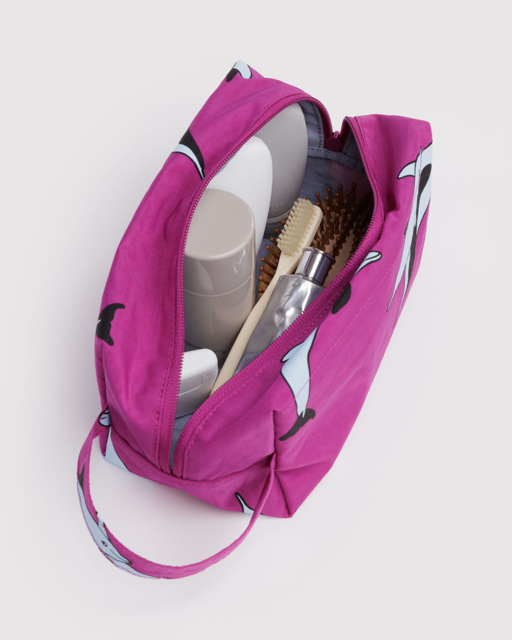 Dopp Kit in Dolphins for Practical Everyday Organizer